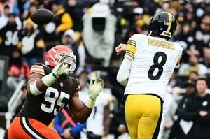 Ravens And Steelers Set For High-Stakes AFC North Finale