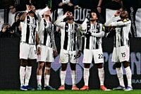 Juventus on song as they cruise past Napoli to dent their title chances | Flashscore.com