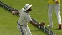 IND Vs ENG, 4th Test: Mohammed Siraj Pumps Fist At Old Trafford Crowd After Taking Brydon Carse's Catch; Video