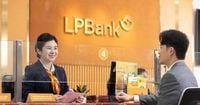 LPBank huy động thành công 4.500 tỷ đồng trái phiếu trong tháng 8