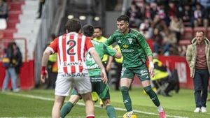 Sporting Gijón Suffers Controversial 0-2 Defeat Against Albacete