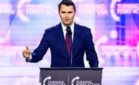 Vice President JD Vance Escorts Charlie Kirk’s Casket Aboard Air Force Two to Arizona
