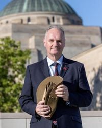 100 years of Aussie spies honoured at Anzac Day Veterans’ March | Australian War Memorial