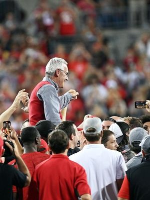 Ohio State And Miami Set For High-Stakes Cotton Bowl Clash