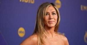 Mississippi Man Charged With Stalking Jennifer Aniston