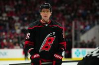 Canadiens Reportedly Reached Out to Evgeny Kuznetsov Before Opting for Joe Veleno