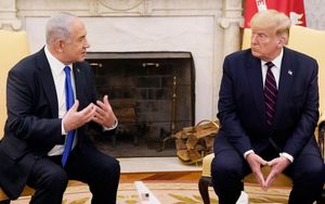 Netanyahu Heads To Washington For Gaza Truce Talks