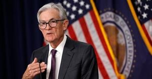 Federal Reserve Holds Rates Steady Amid Economic Uncertainty