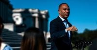 Jan. 6 Rioter Pardoned by Trump Is Charged With Threatening Hakeem Jeffries