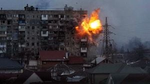 Balakovo Explosion Injures Woman, Investigation Launched