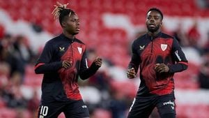 Manchester United Storm Into Europa League Final