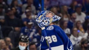 Lightning Face Canadiens In Crucial Playoff Showdown