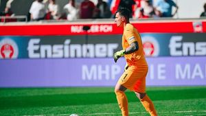 Kevin Müller Suffers Concussion In Bundesliga Clash