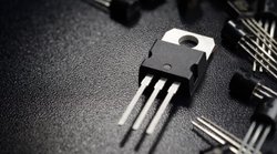 Transistörler Nedir