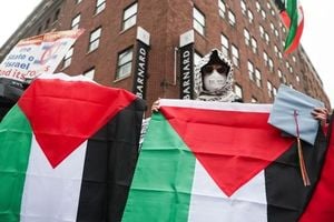 Thousands March In Manhattan To Protest Gaza Starvation