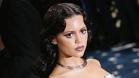 Jenna Ortega’s Met Gala dress was made entirely out of rulers