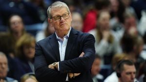 Geno Auriemma Makes NCAA History With Career Win