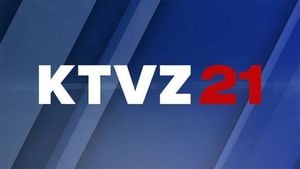 Heavy Snowstorm Paralyzes Cascades And Pacific Northwest