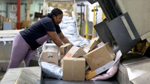 USPS Resumes Acceptance Of Packages From China After Confusion