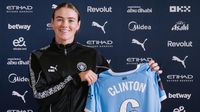 Grace Clinton joins Man City with Jess Park moving to United