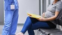 Fourteen NHS trusts to be investigated over maternity 'failures'