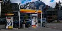 Exclusive | Shell in Early Talks to Acquire Rival BP