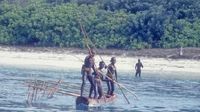 US tourist is arrested for illegally sailing to remote island