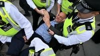Home Secretary vows to close 'gap in law' on protests