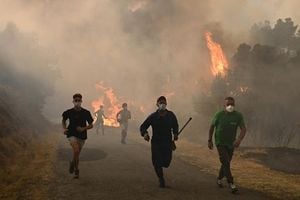 Spain Mobilizes 1900 Troops As Wildfires Ravage Galicia