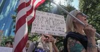 Deep in Texas Trump Country, a “No Kings” Display Brutally Shames MAGA
