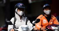 Thời tiết hôm nay 5-4: Bắc Bộ có nơi mưa to, Nam Bộ nắng nóng