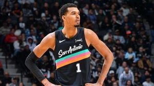 Wembanyama Shines Off Bench But Grizzlies Edge Spurs In Thriller