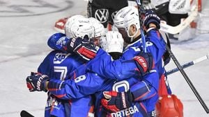 Adler Mannheim Clinches Playoff Spot With 4-1 Win Over Straubing