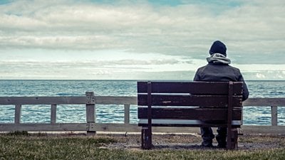 Şizoid Kişilik Bozukluğu Nedir? Belirtileri ve Tedavi Seçenekleri Nelerdir?