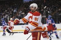 Kadri, Coronato each score as Flames edge Rangers 2-1