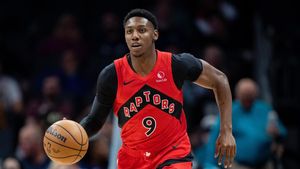 Pistons Edge Raptors To Stay Undefeated