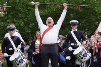 PICTURES: Sir Ed Davey leads marching band as Lib Dems conference begins