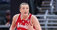 Nebraska WBB Falls to Lousiville 63-58