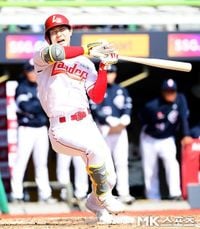 Mitch White (SSG), who has yet to make his KBO League debut, has finally recovered from his injury. .. - MK