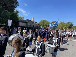 Melbourne Celebrates Greek Independence Day With Parades And Ceremonies