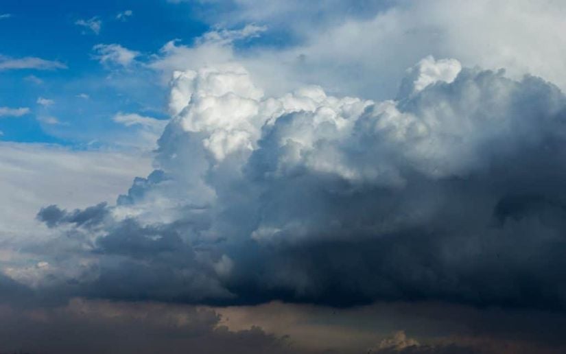 Kümülonimbus bulutları