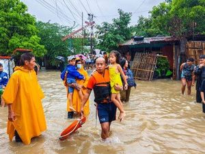Tropical Storm Bualoi Batters Philippines Amid Scandal