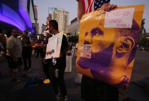 LeBron James Pens Historic Op-Ed In China’s People’s Daily