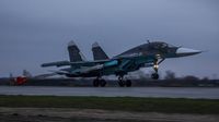 Самолет ВКС РФ Су-34 впервые сел без шасси и остался цел