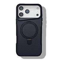 iOS 26.2 vs iOS 18.7: Why Most iPhone Users Are Still Staying on iOS 18 in 2026