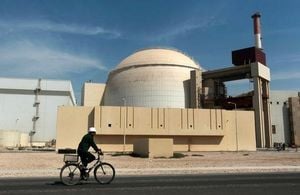Iran Russia And China Declare Nuclear Deal Over