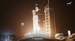 NASA ve SpaceX, CRS-32 Görevinde Dragon Kapsülünü Başarıyla Uzaya Gönderdi.