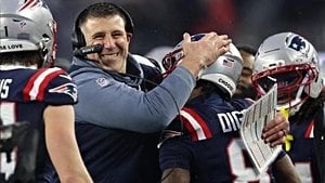 Mike Vrabel Wins Coach Of The Year After Patriots Historic Turnaround
