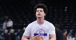 Utah Jazz Shock Pistons With Last-Second Thriller