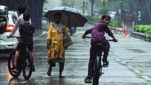 Uttar Pradesh Faces Record Weather Fluctuations And Health Risks